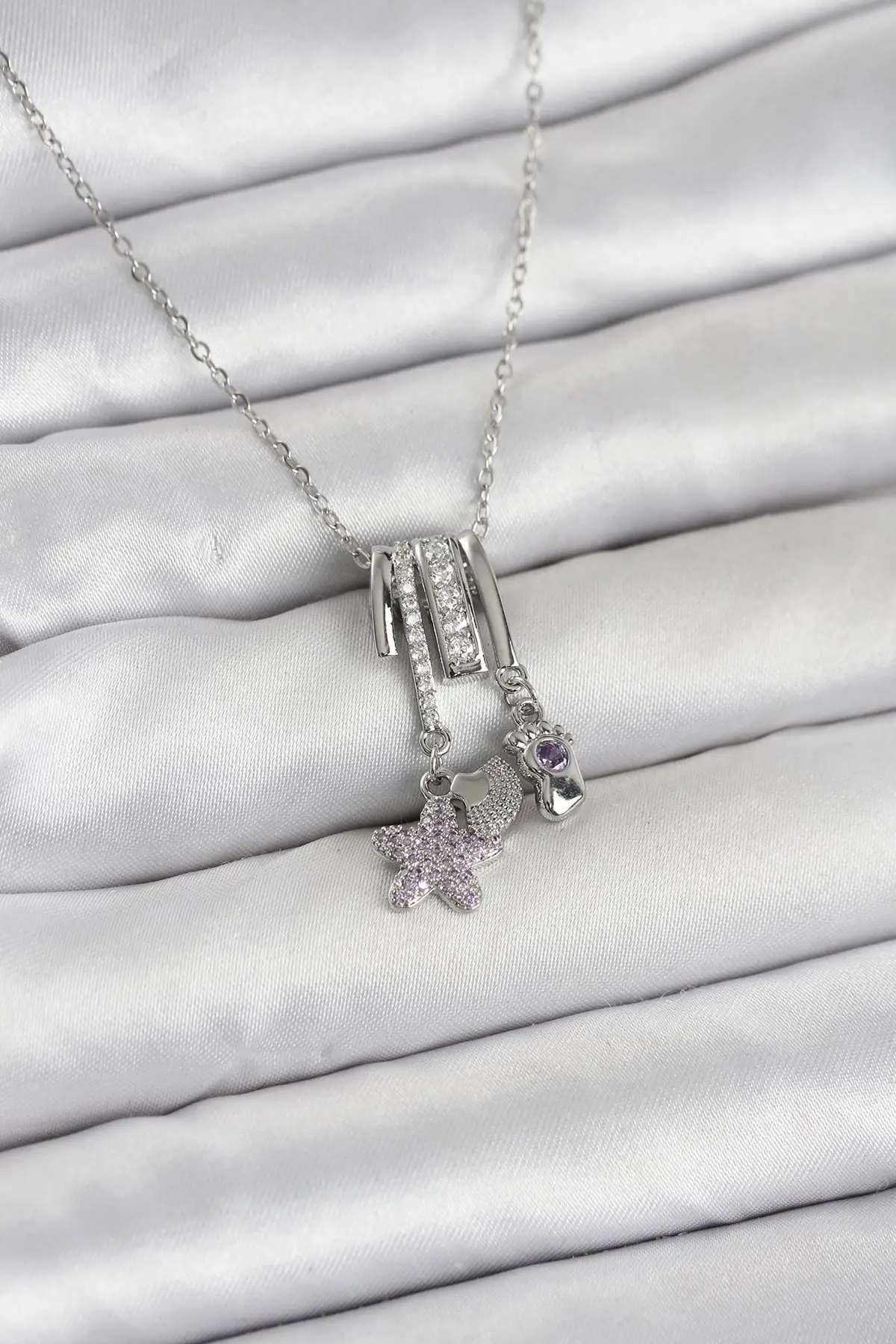 316L Çelik Gümüş Zirkon Taşlı Deniz Tema Charmlı Kadın Kolye