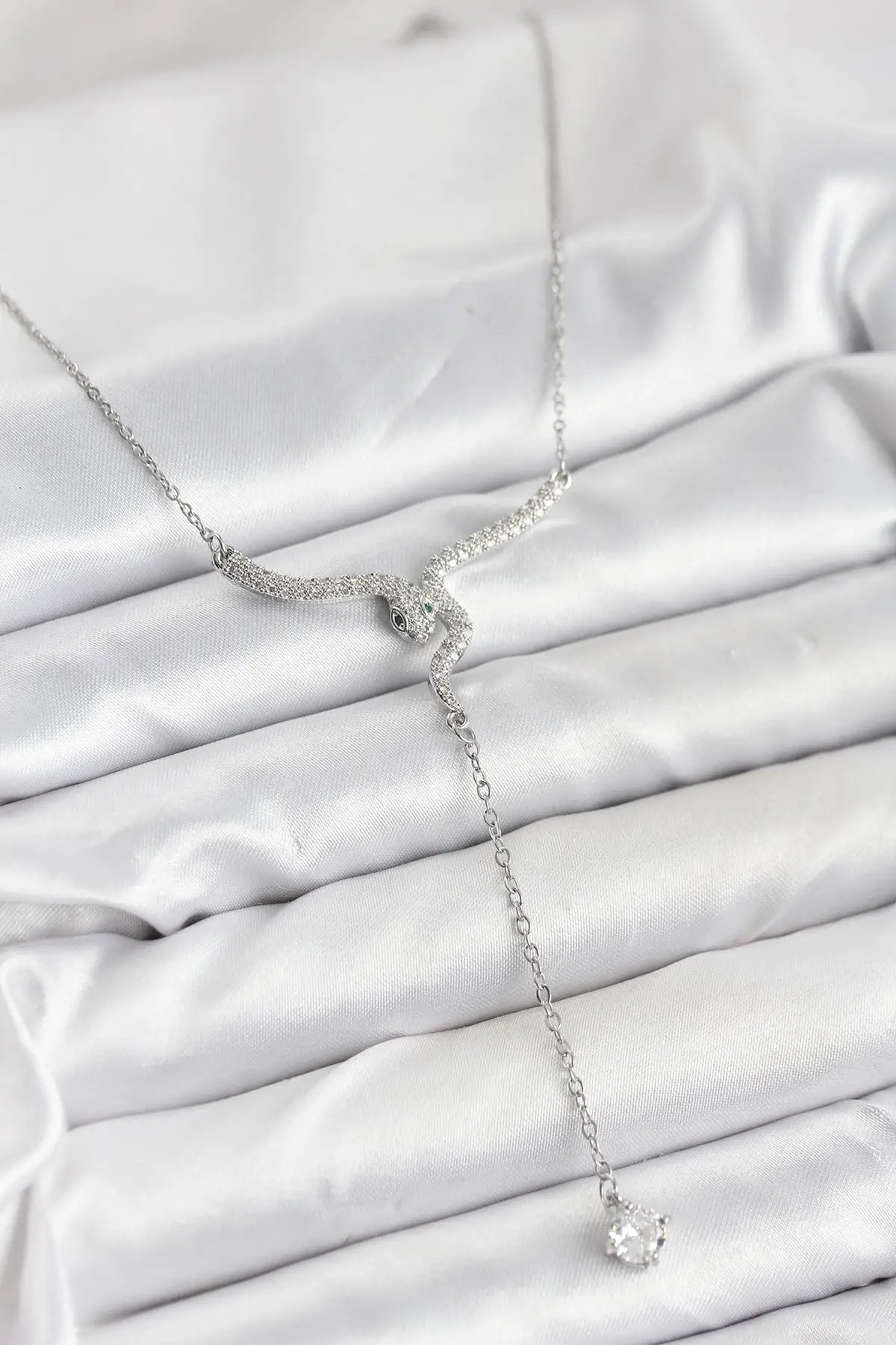 316L Çelik Zincir Gümüş Renk Yılan Model Y Kolye