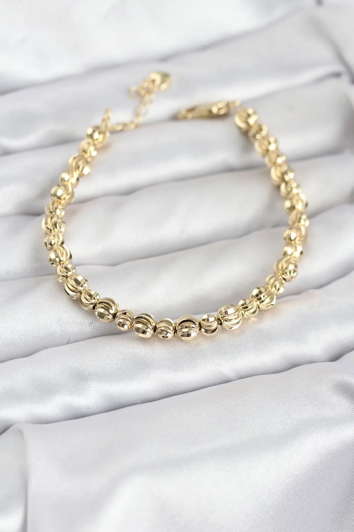 Dorika Model Pirinç Kadın Bileklik