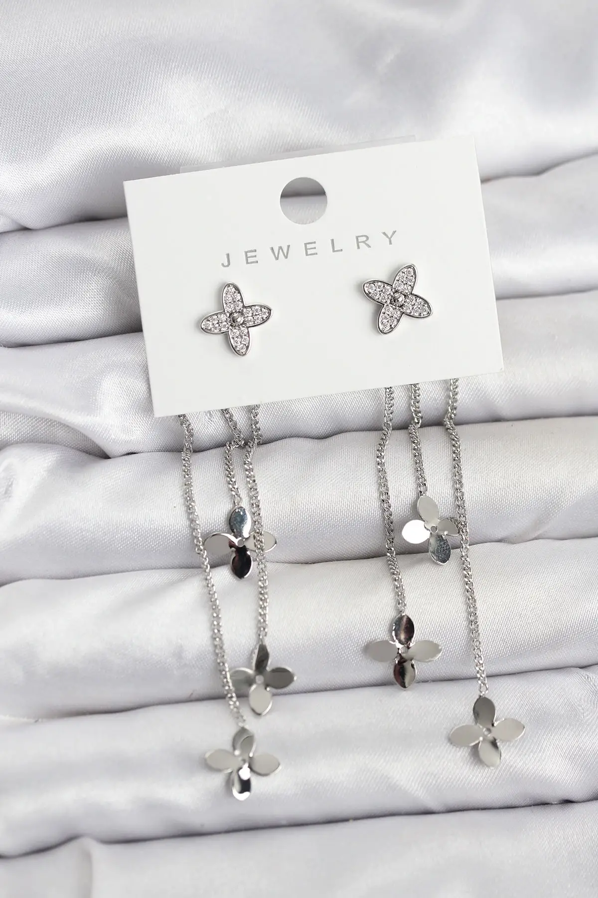 Lotus Model Gümüş Renk Pirinç Sallantılı Kadın Küpe