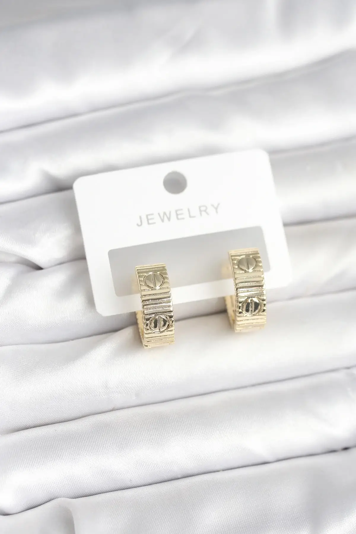 Pirinç Gold Renk Halka Kadın Küpe