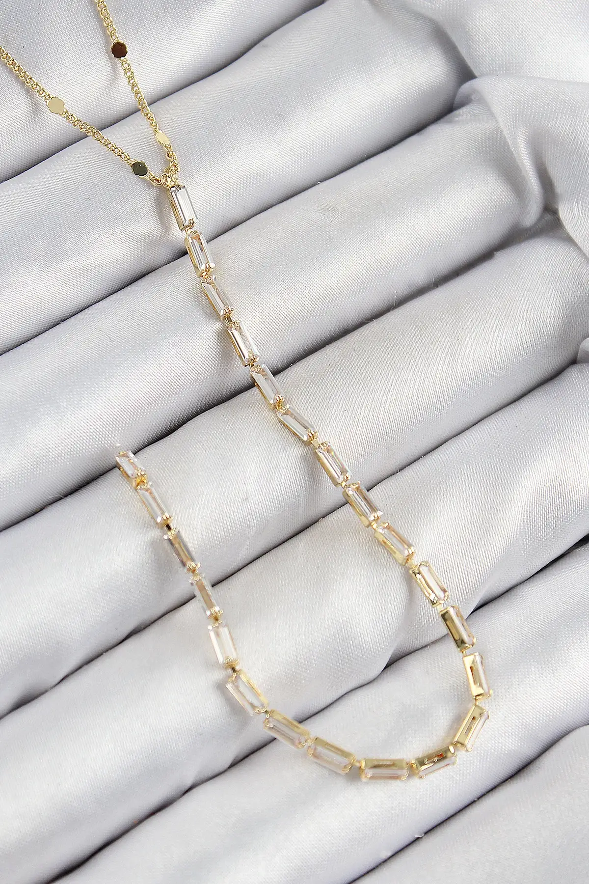 Pirinç Zirkon Taşlı Model Gold Renk Y Kolye