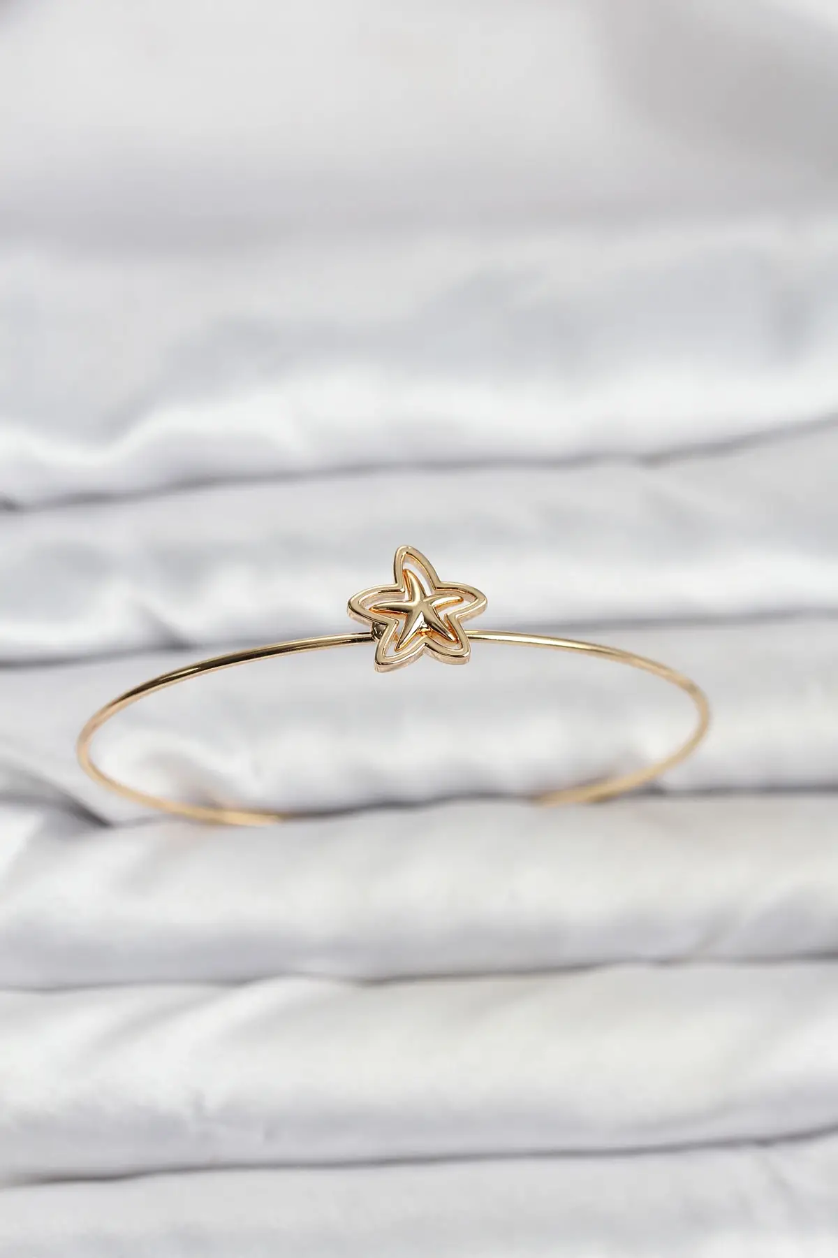 Yıldız Model Gold Renk Bileklik