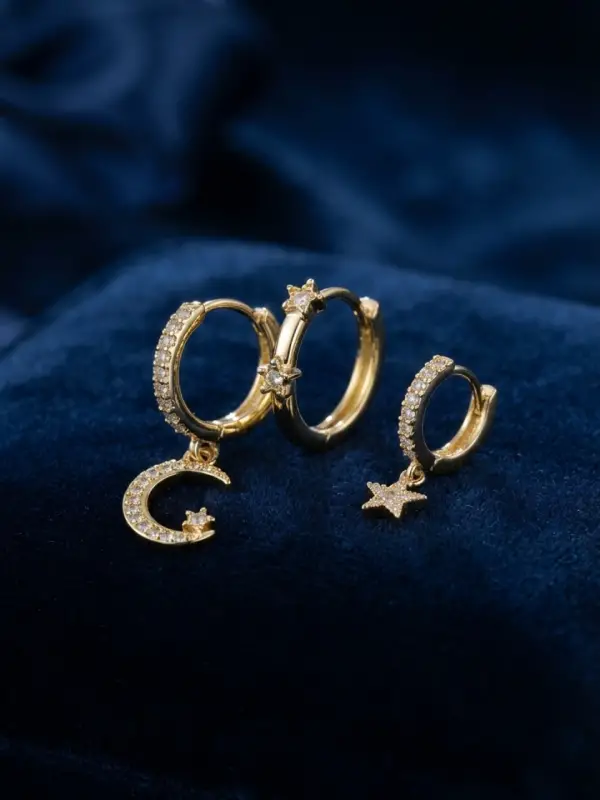 3 lü Ay ve Yıldız Model Gold Renk Set Küpe