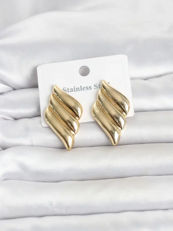 316L Çelik Gold Renk Motif Model Kadın Küpe