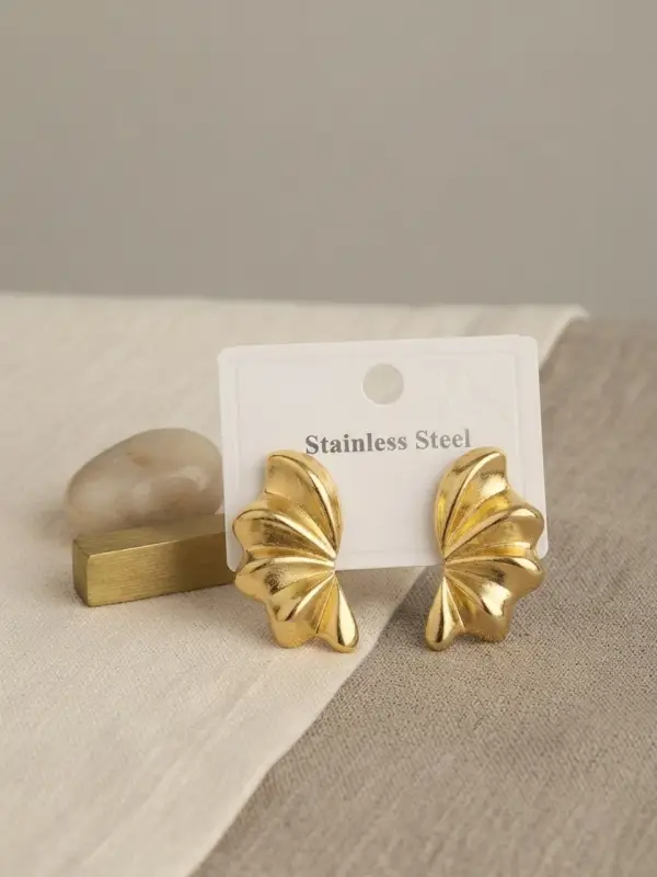 316L Çelik Gold Renk Vintage 3D Dalgalı Model Küpe