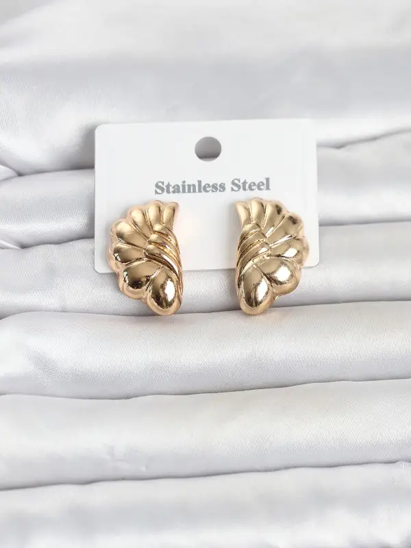 316L Çelik Gold Renk Vintage Model Kadın Küpe