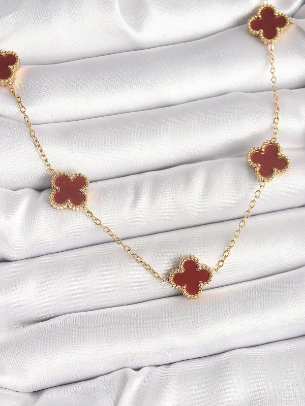 316L Çelik Gold Renk Zincir Bordo Yonca Model Kadın Kolye