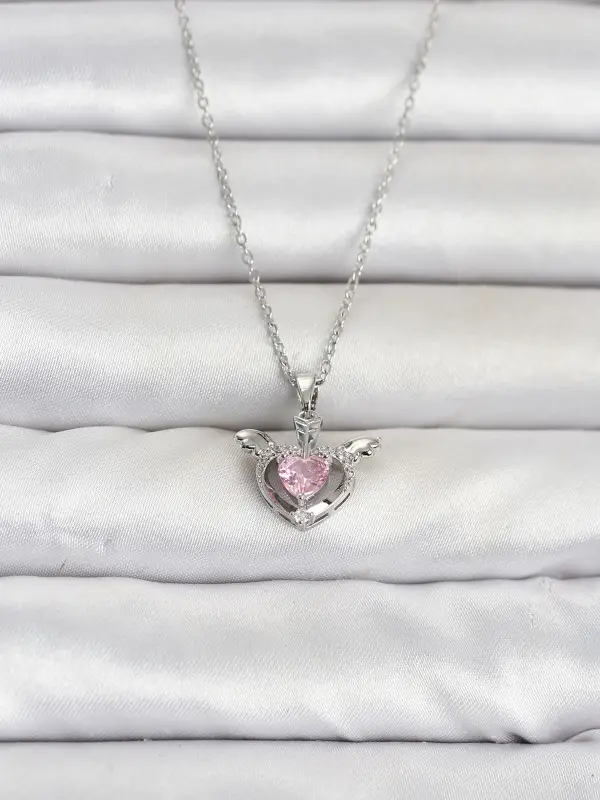 316L Çelik Zincir Gümüş Renk Kanatlı Kalp Model Kadın Kolye