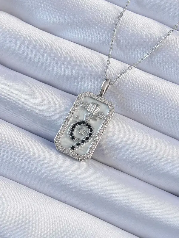 316L Çelik Zincir Gümüş Renk Zirkon Taşlı Minimal Papatya Figürlü Tarot Kolye