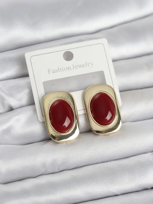 Bordo Renk Kare Model Vintage Kadın Küpe