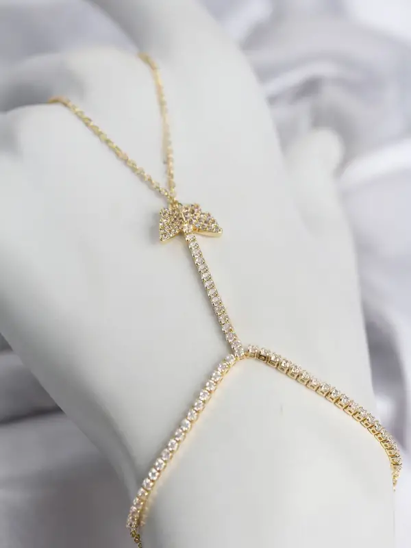 Gold Renk Pirinç Zirkon Taşlı Kelebek Model Şahmeran
