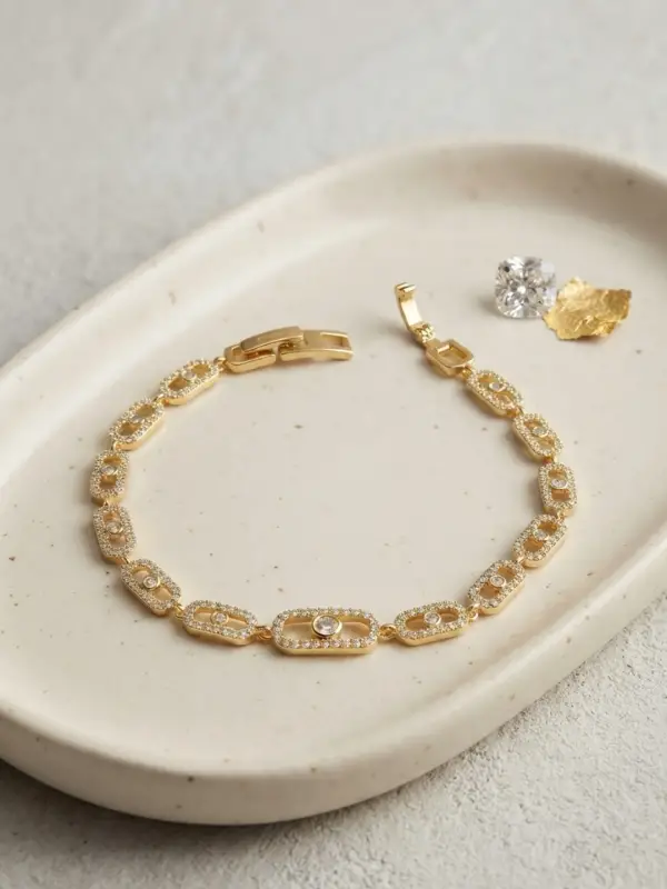 Gold Renk Zirkon Taşlı Messika Model Bileklik