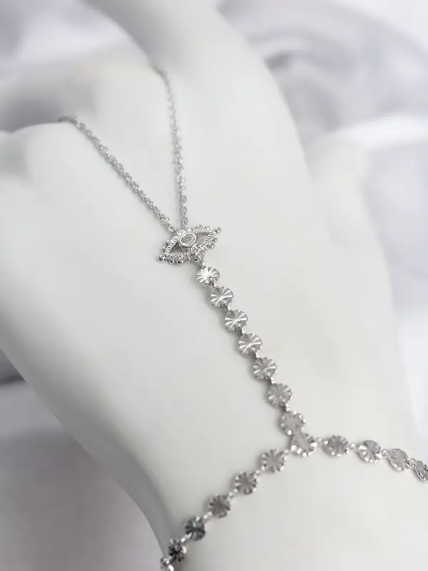 Gümüş Renk Pirinç Zirkon Taşlı Göz Model Şahmeran