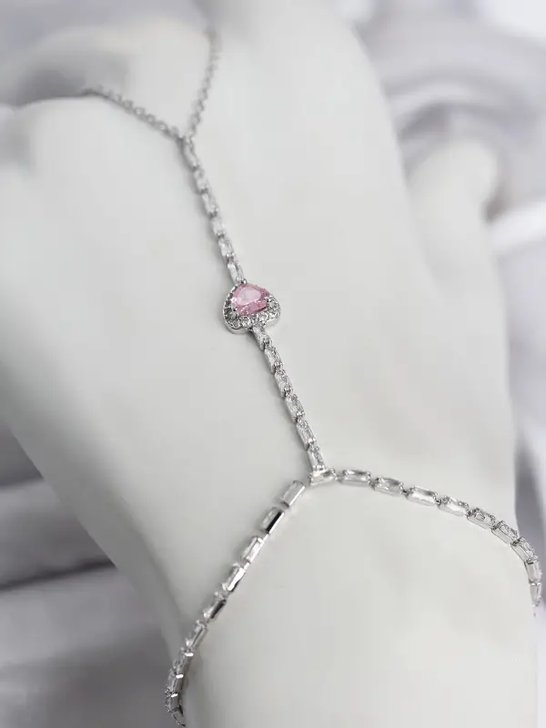 Gümüş Renk Pirinç Zirkon Taşlı Pembe Kalp Model Şahmeran