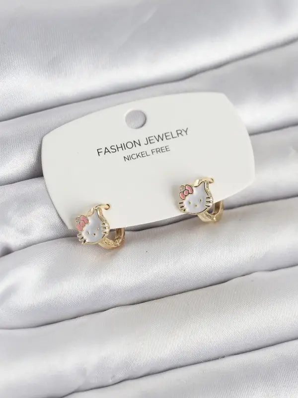 Kitty Model Gold Renk Pirinç Çocuk Küpe