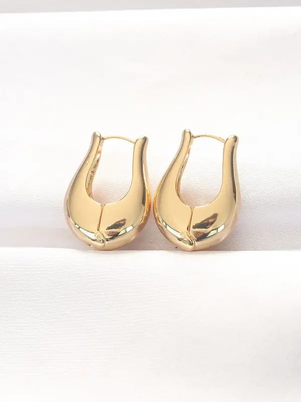 Pirinç Gold Renk Bombeli Küpe