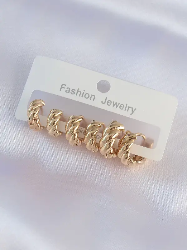 Pirinç Gold Renk Minimal Tırtıklı Küpe Seti