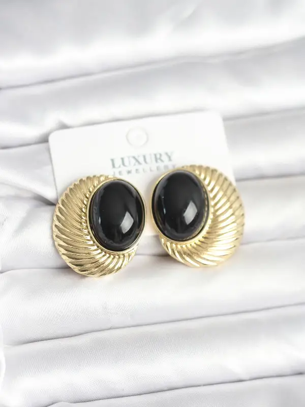 Pirinç Gold Renk Siyah Boncuklu Oval Vintage Kadın Küpe