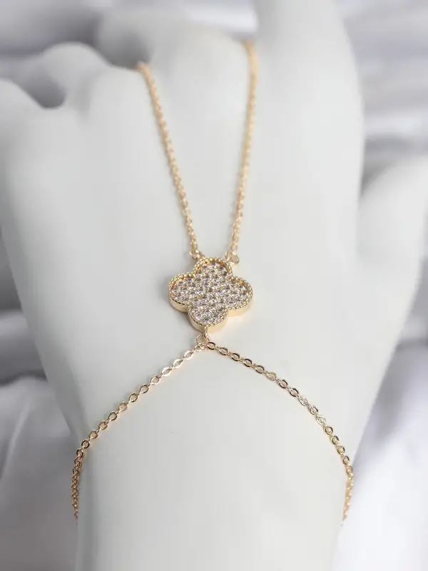 Pirinç Gold Renk Yonca Model Kadın Şahmeran