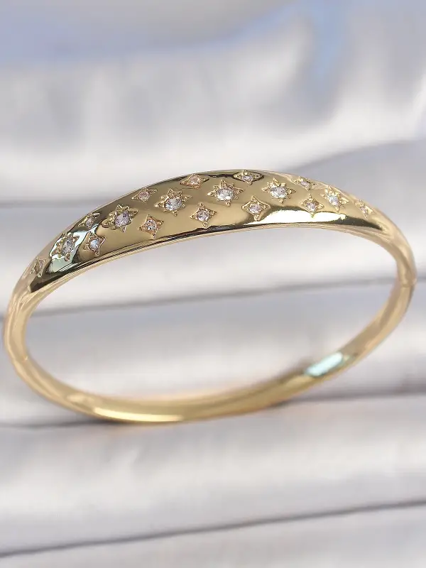 Pirinç Gold Renk Zirkon Taşlı Yıldız İşlemeli Kadın Kelepçe