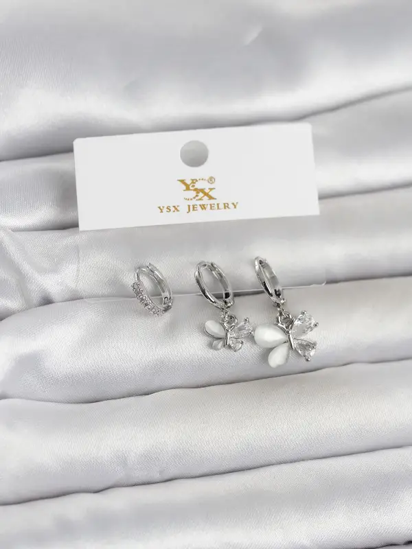 Pirinç Gümüş Renk Kelebek Model 3lü Kadın Küpe