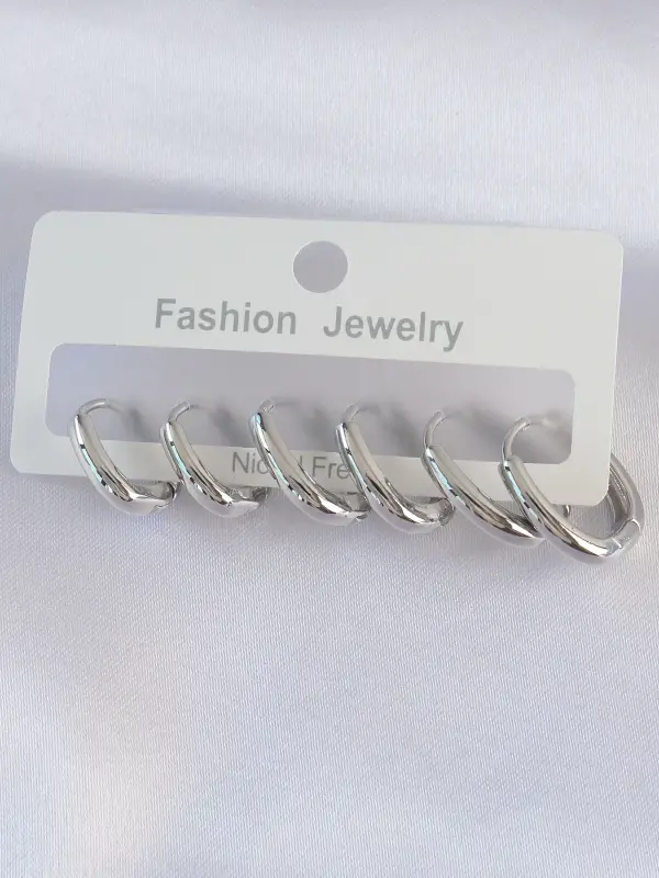 Pirinç Gümüş Renk Oval Küpe Seti