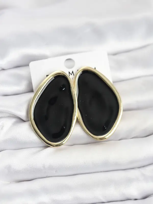Pirinç Siyah Mineli Damla Model Vintage Plaka Kadın Küpe