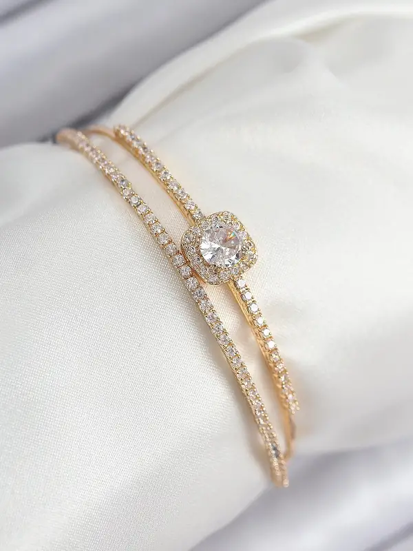 Pirinç Zirkon Taşlı Baget Model Gold Renk Kadın Bileklik