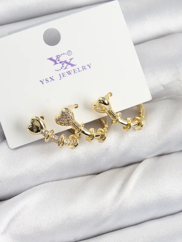 Pirinç Zİrkon Taşlı Kalp Model Gold Renk 3lü Kadın Küpe