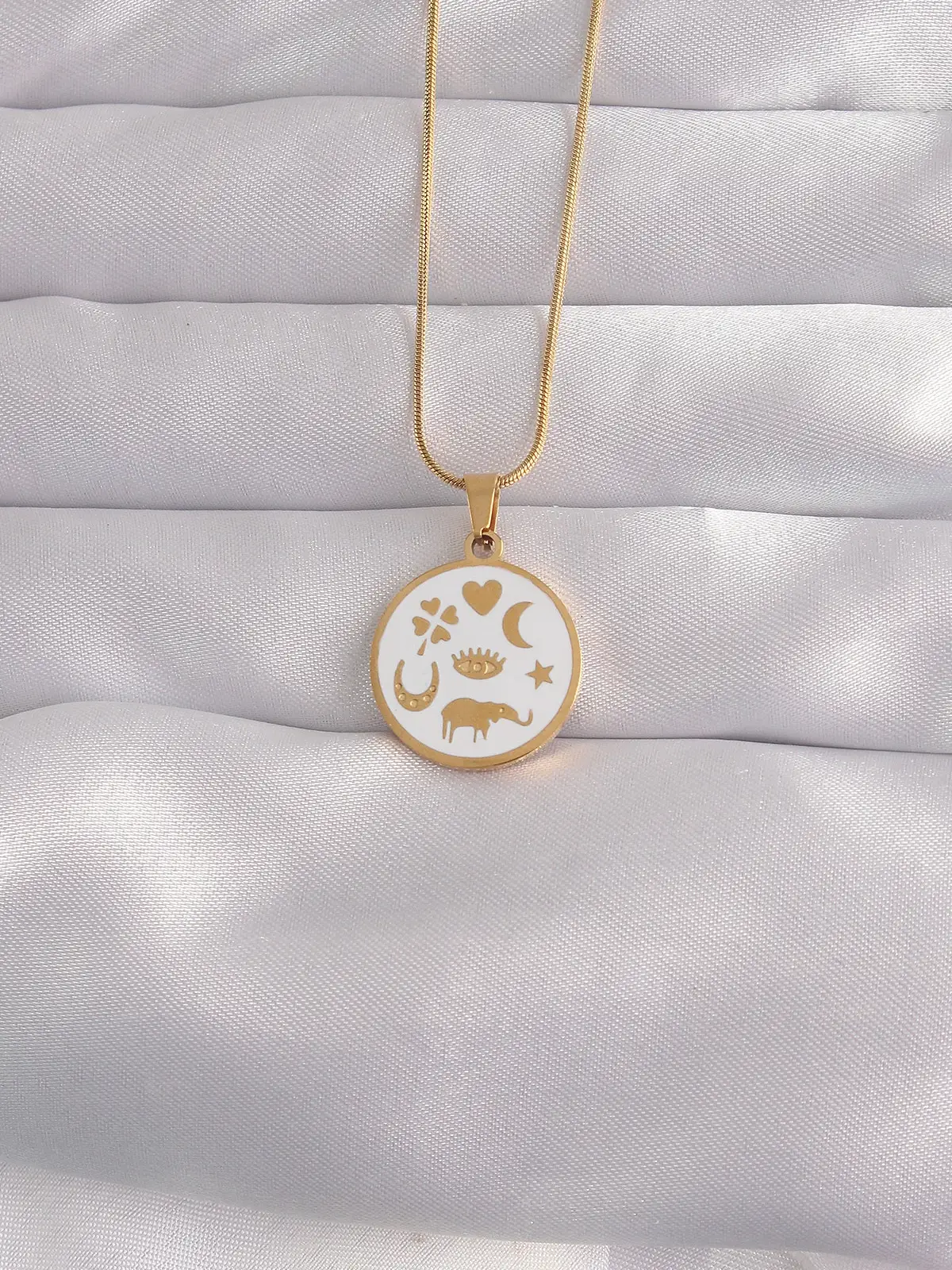 316L Çelik Gold Renk Beyaz Mineli Karışık Figürlü Tarot Kolye