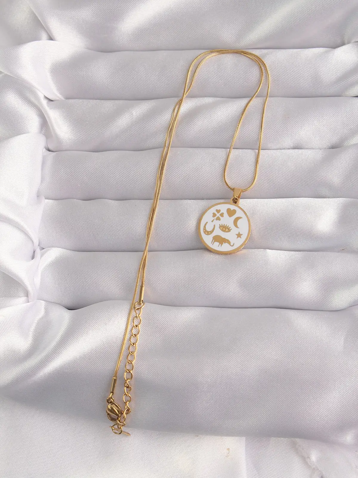 316L Çelik Gold Renk Beyaz Mineli Karışık Figürlü Tarot Kolye