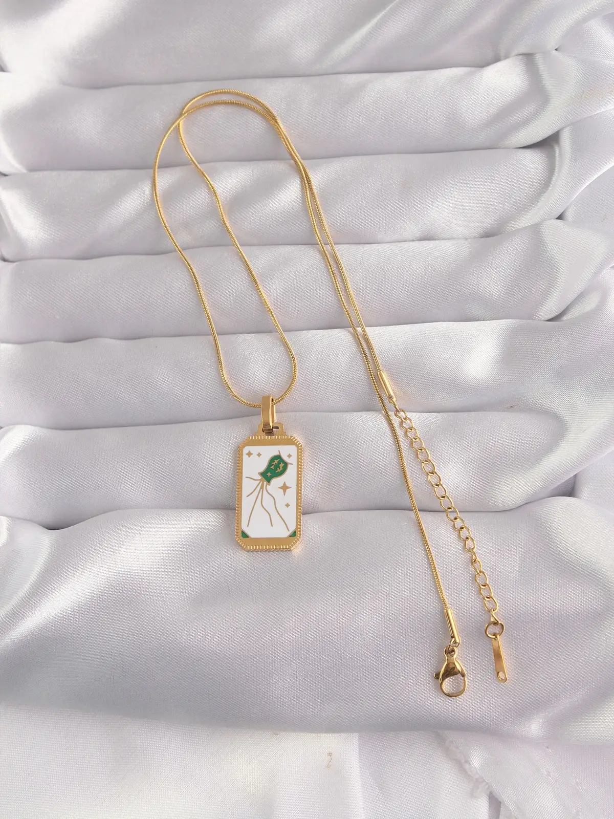 316L Çelik Gold Renk Beyaz Mineli Tarot Kolye
