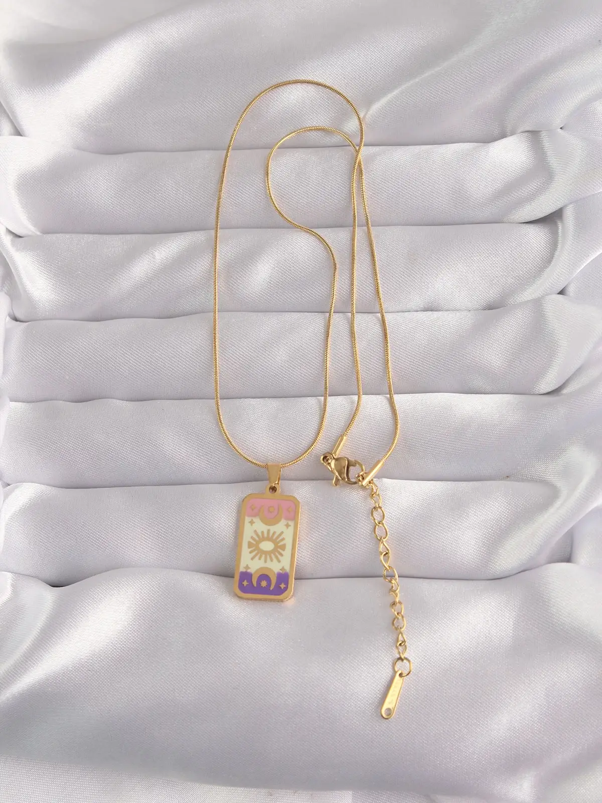 316L Çelik Gold Renk Karışık Mineli Ay Figür Tarot Kolye