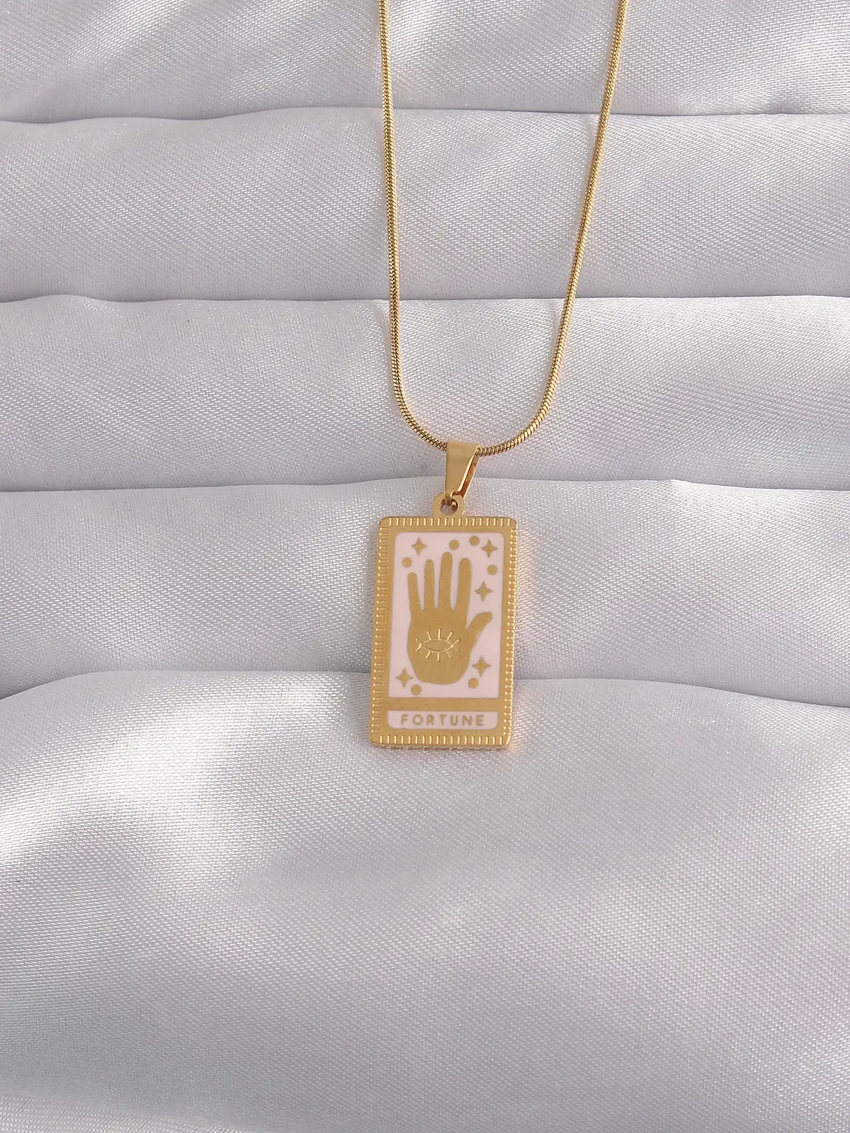 316L Çelik Gold Renk Pembe Mineli El Figür Tarot Kolye
