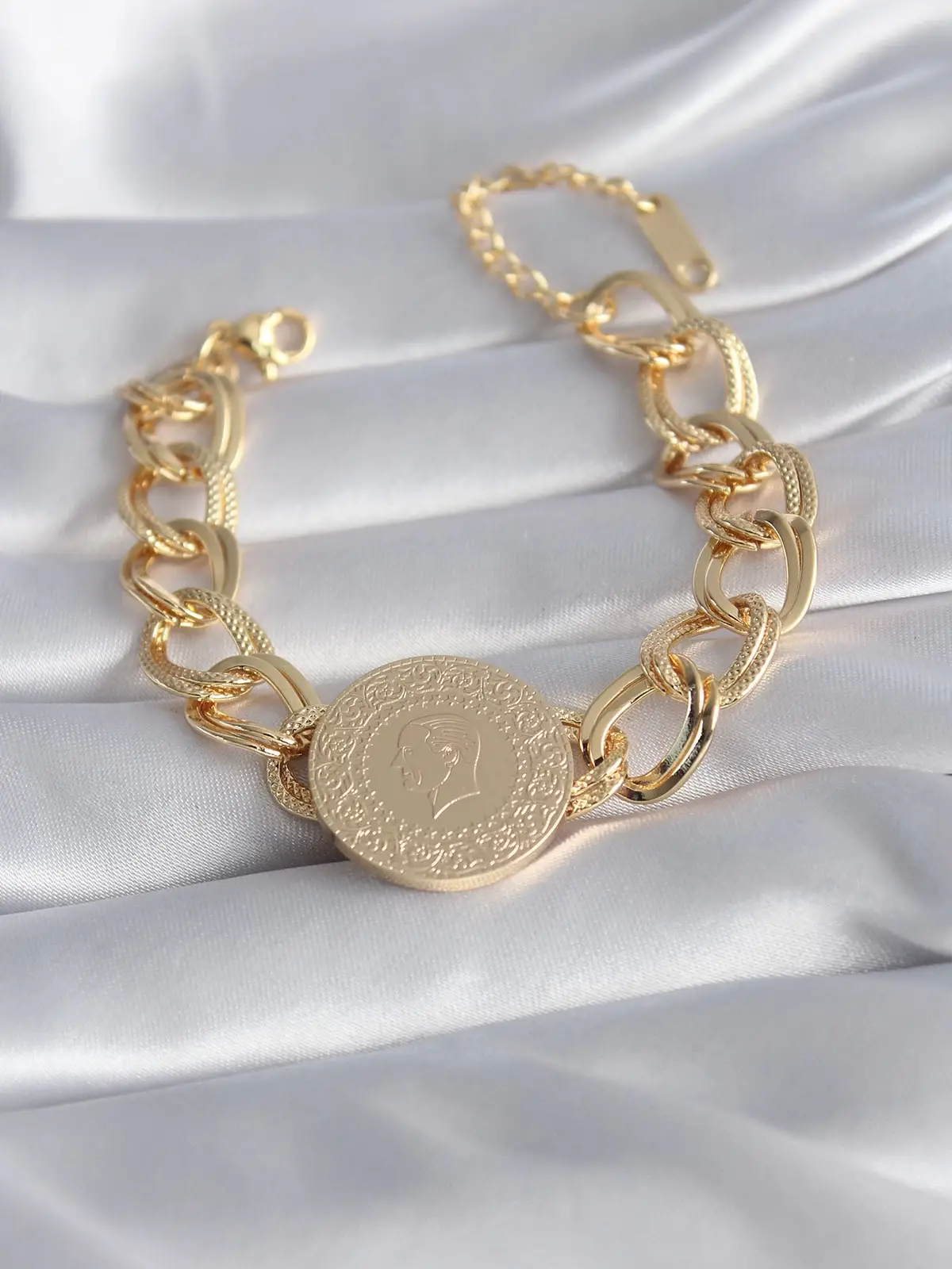 316L Çelik Gold Renk Tam Altın Model Samanyolu Kadın Bileklik