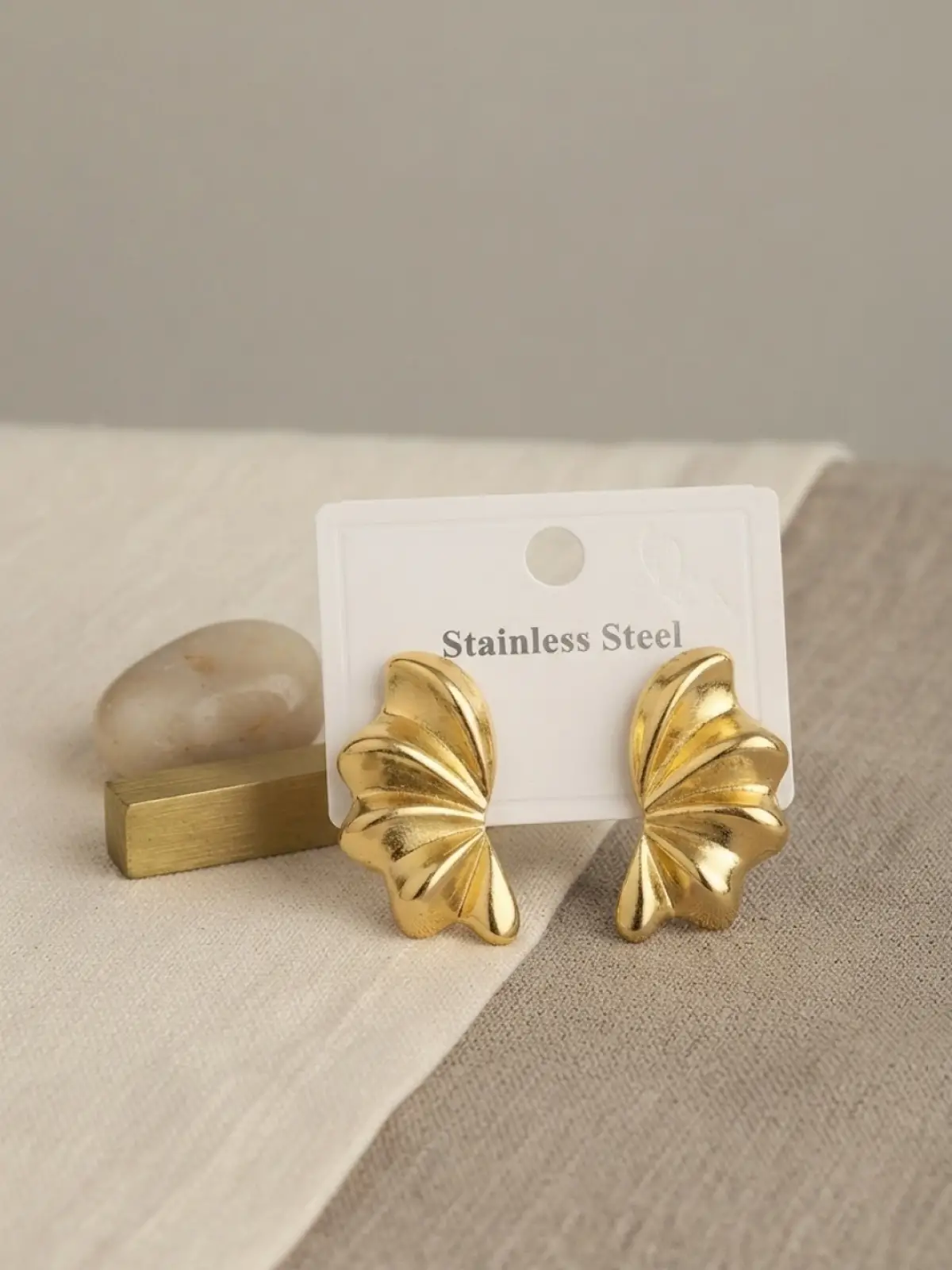 316L Çelik Gold Renk Vintage 3D Dalgalı Model Küpe