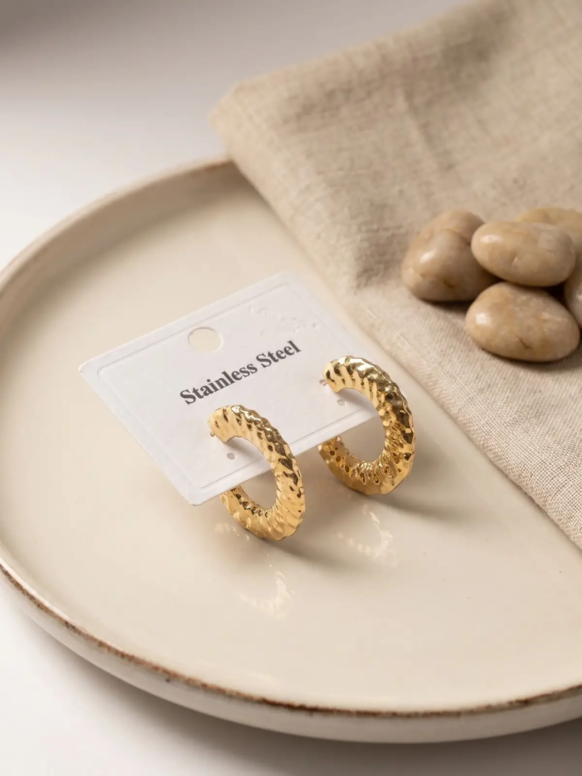 316L Çelik Gold Renk Yarım Halka Model Küpe