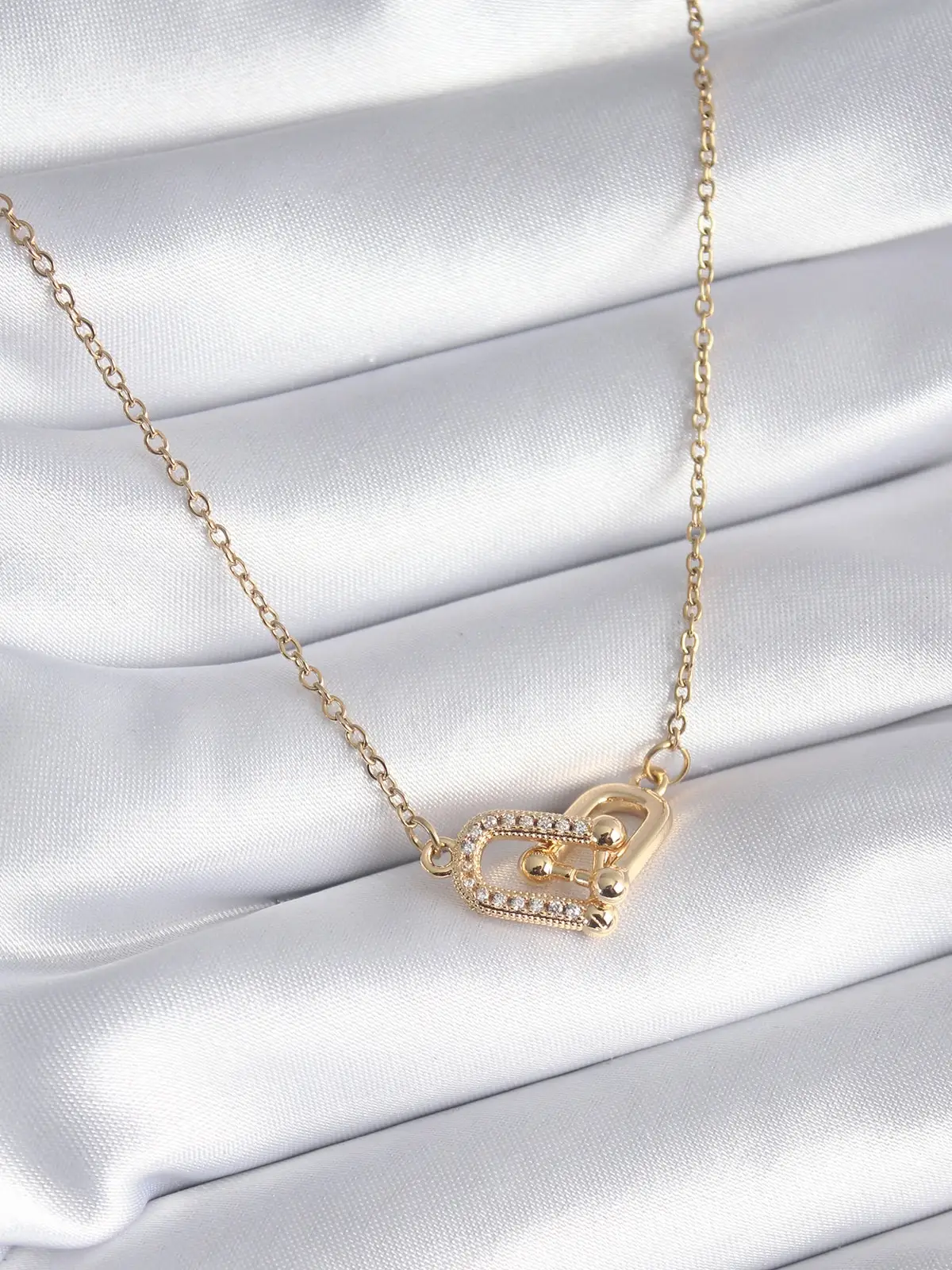 316L Çelik Gold Renk Zirkon Taşlı Model Kadın Kolye