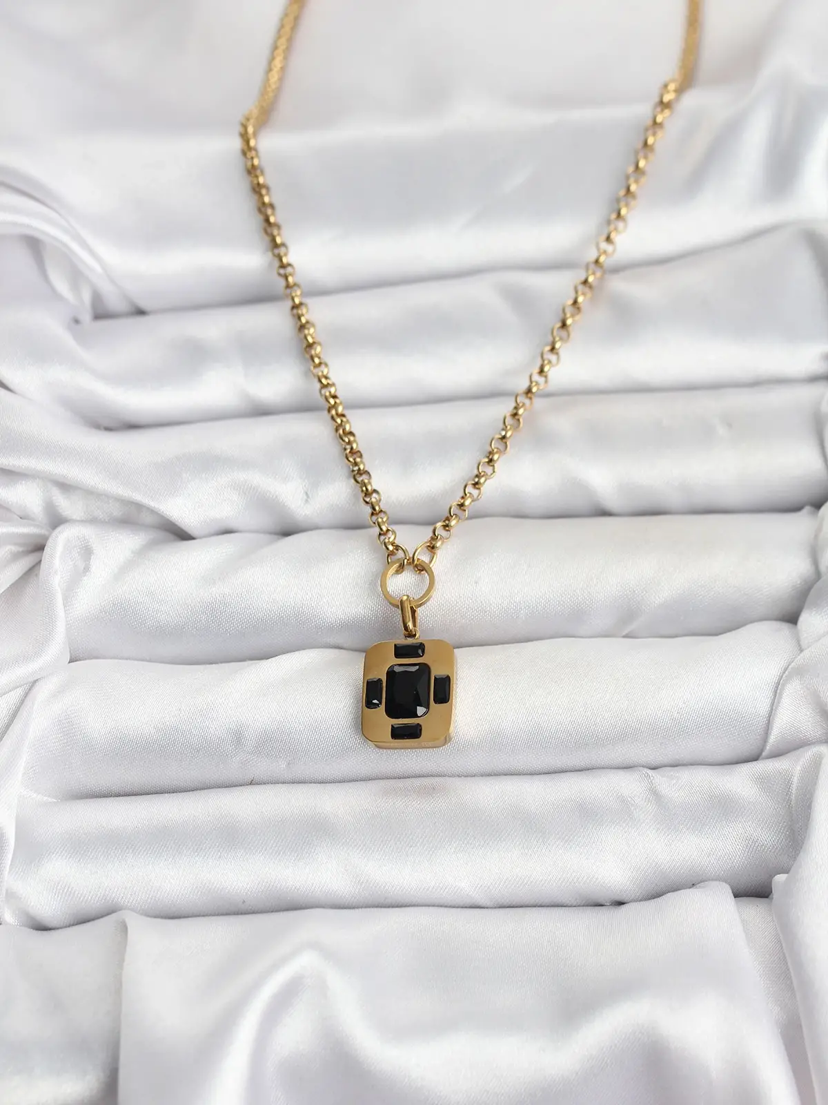 316L Çelik Zincir Gold Renk Vintage Model Kadın Kolye