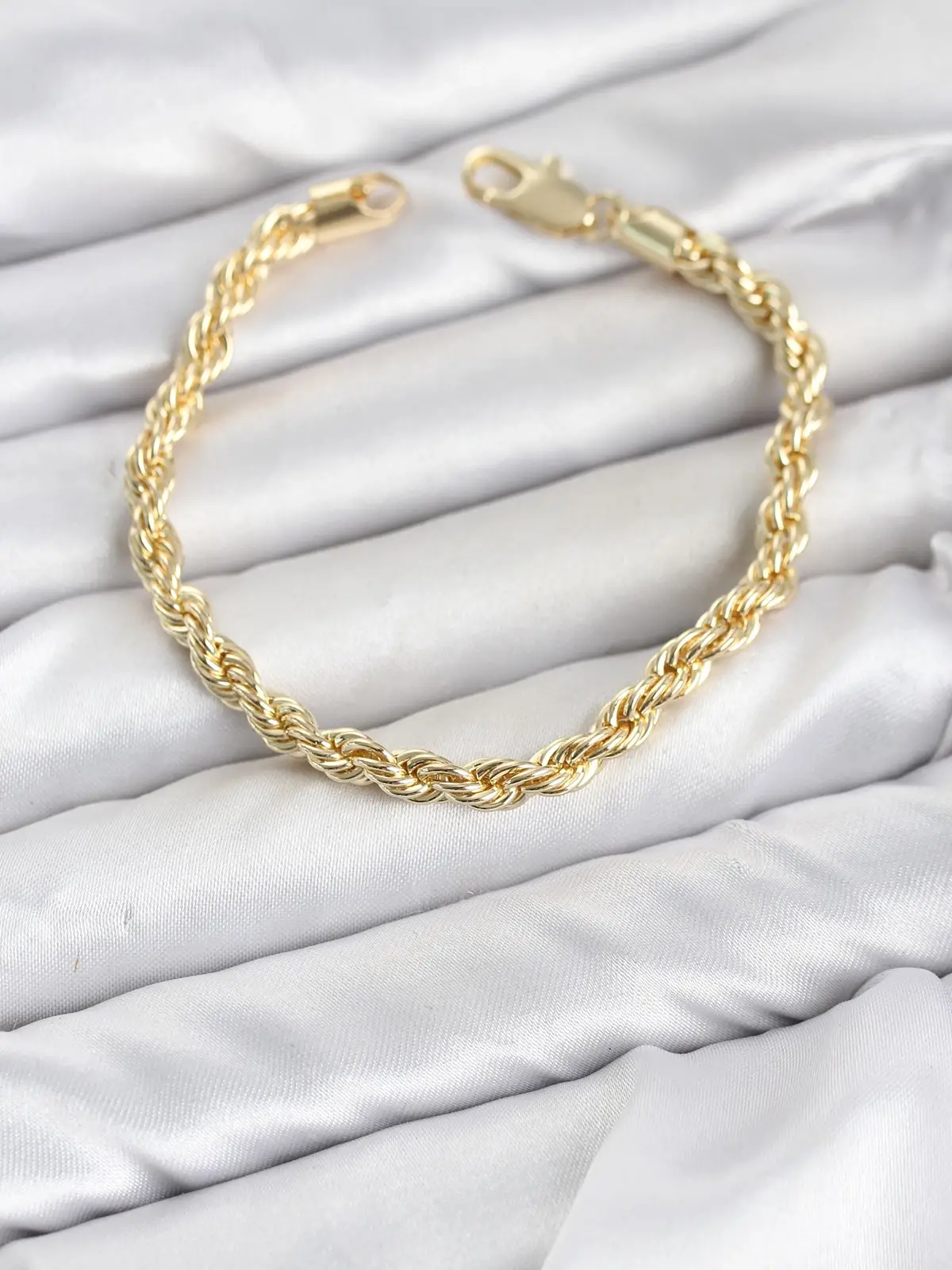 CM Burgu Model Gold Renk Pirinç Kadın Bileklik