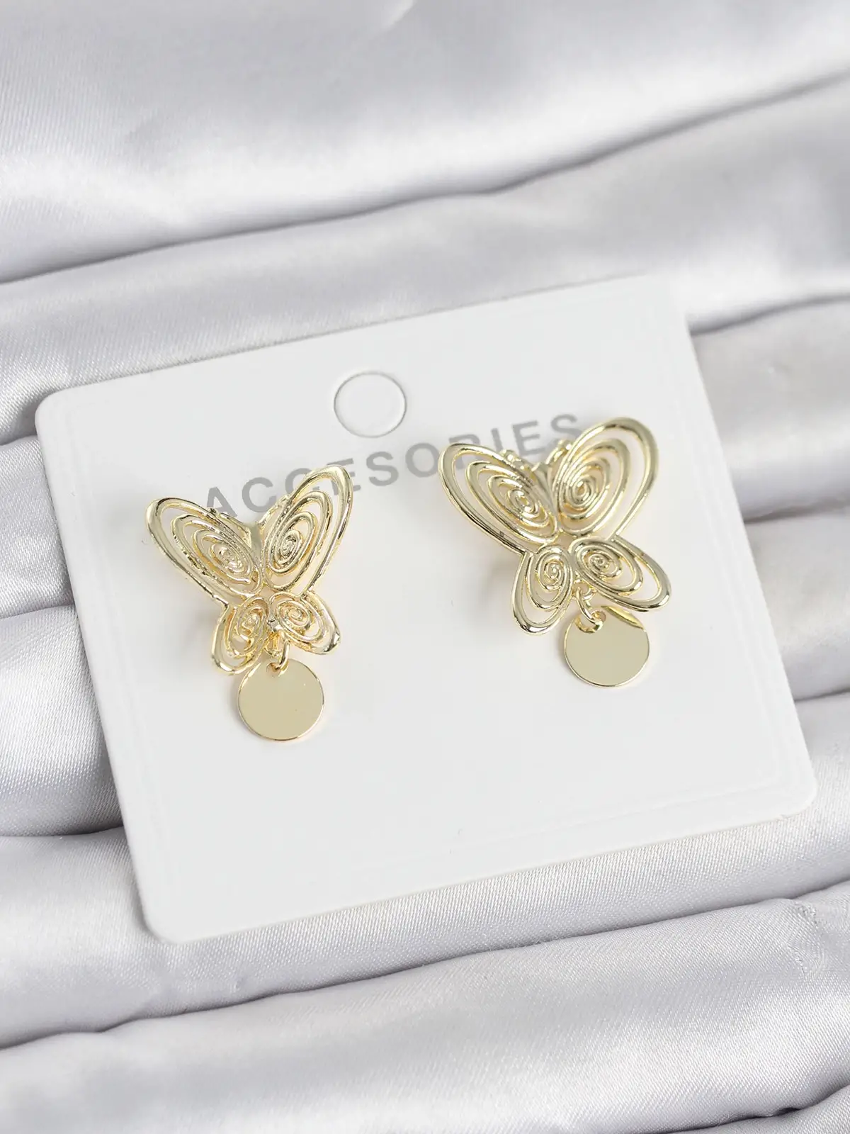 Füsun Küpesi Model Gold Renk Kelebek Model Pirinç Kadın Küpe