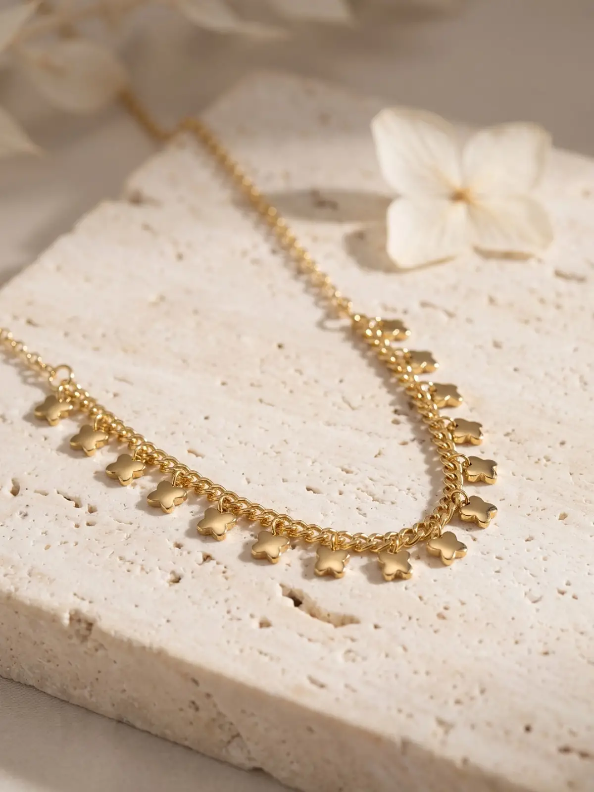 Gold Pirinç Yonca Model Kadın Kolye