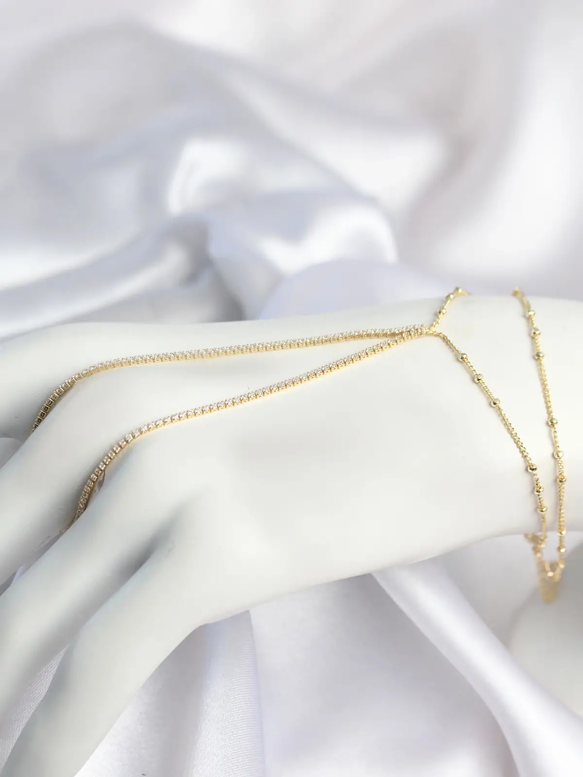 Gold Renk Minimal Zirkon Taşlı Su Yolu Model Şahmeran