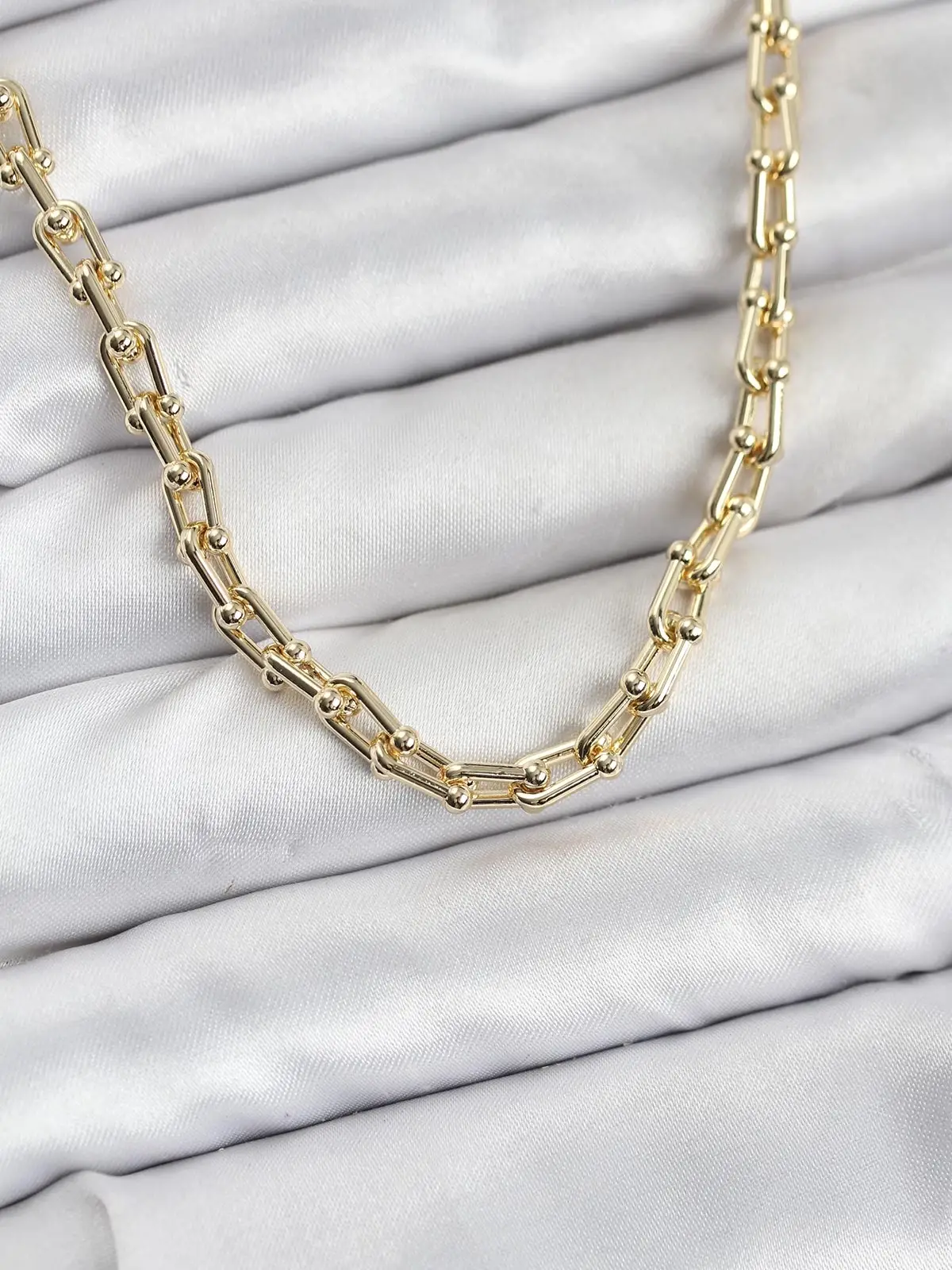Gold Renk Pirinç Tifani Model Kadın Kolye