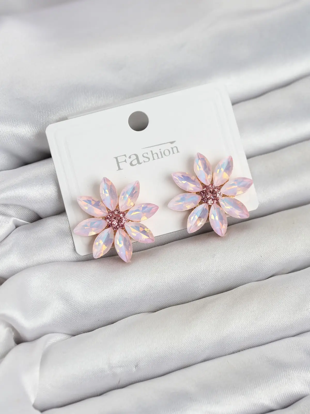 Pembe Renk Kristal Taşlı Lotus Çiçek Model Kadın Küpe