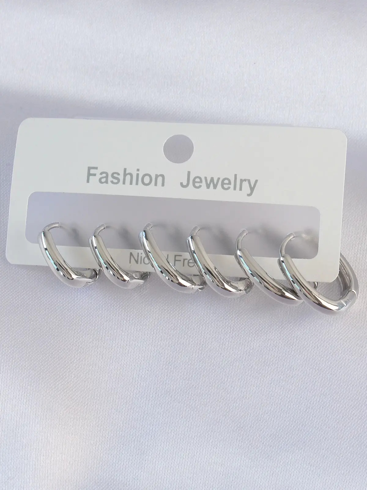 Pirinç Gümüş Renk Oval Küpe Seti
