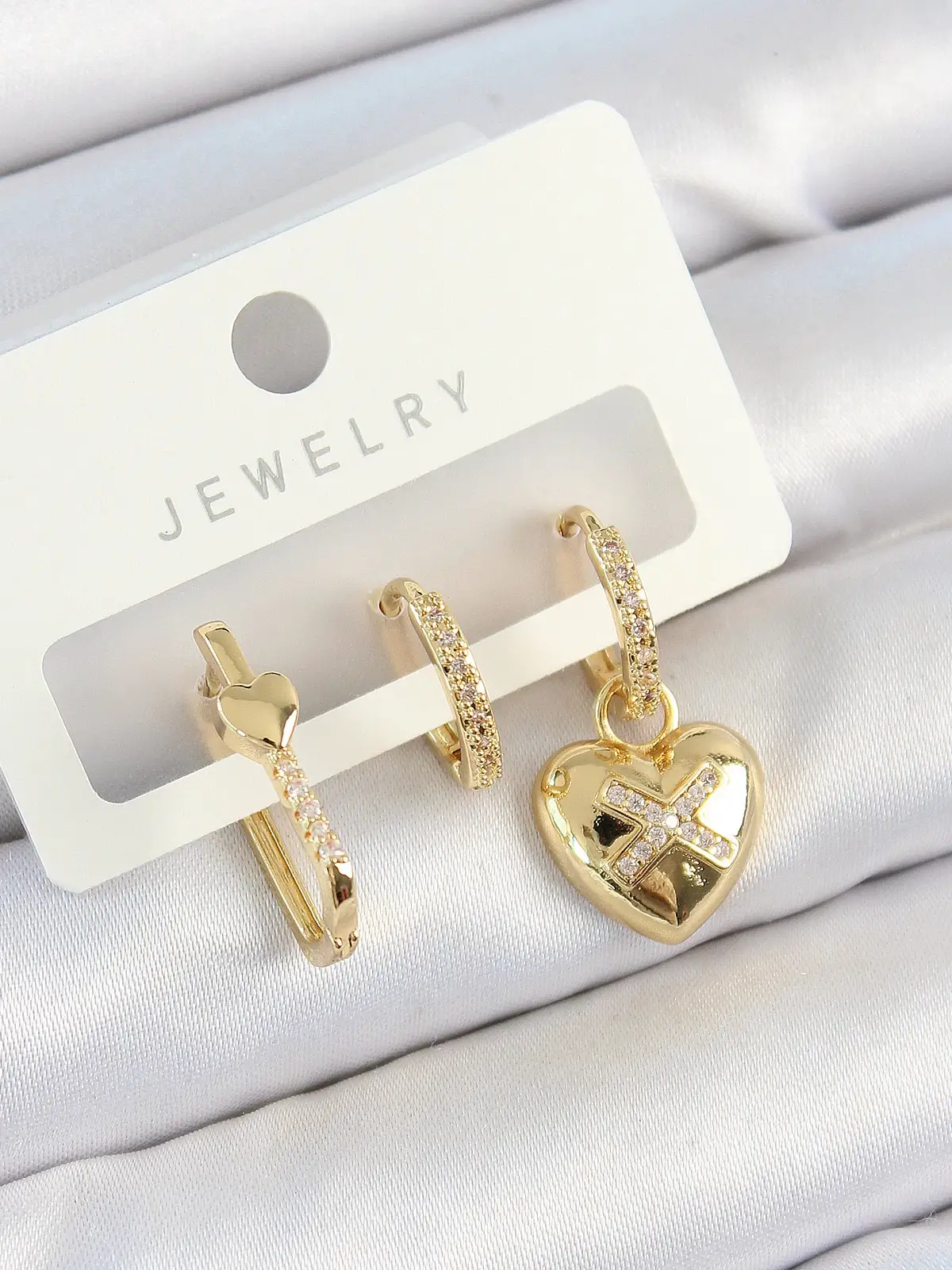 Pirinç Zirkon Taşlı Kalp Model Gold Renk 3lü Çift Kadın Küpe Set