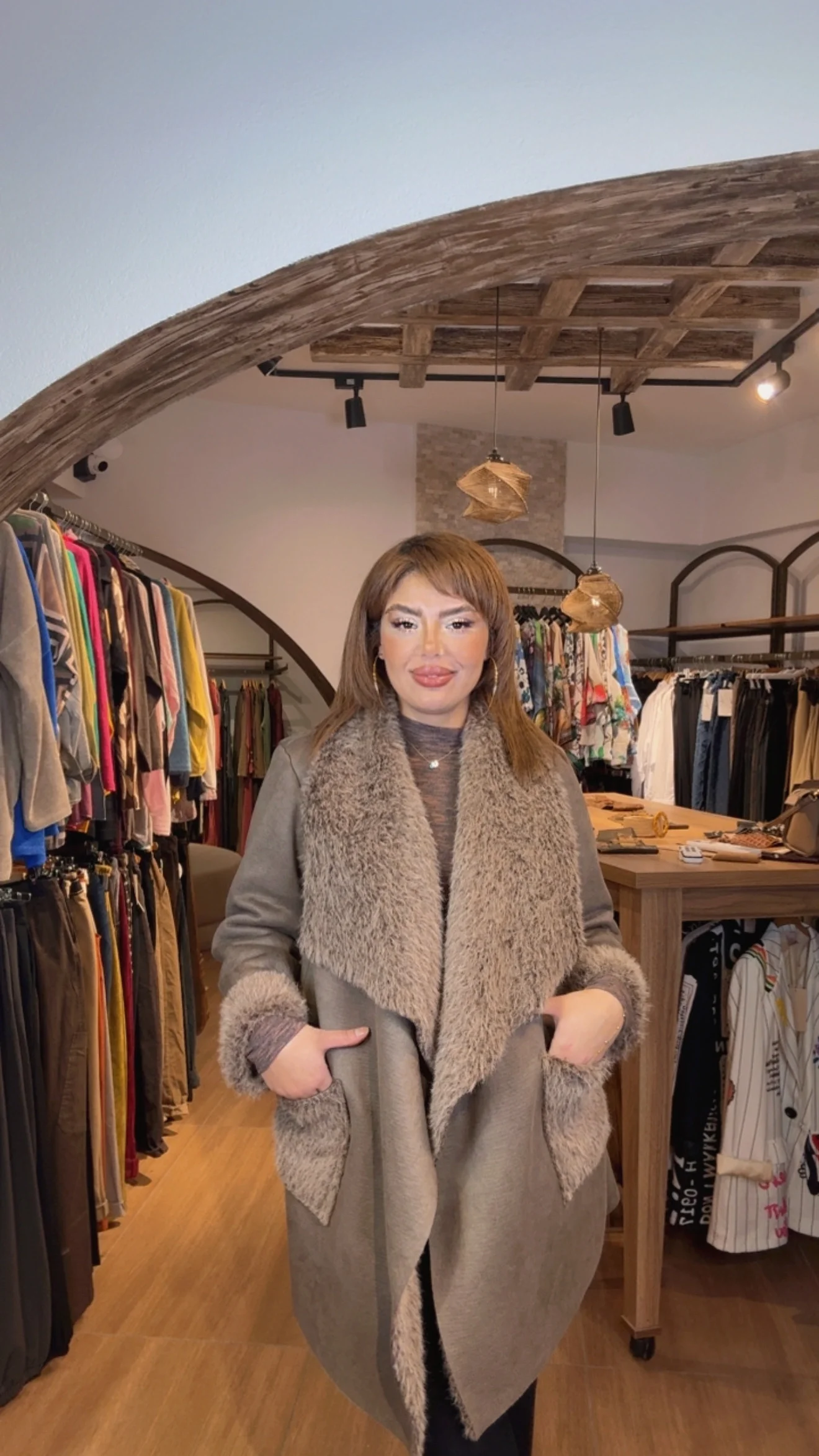 DRESSİNG KÜRKLÜ GÜDERİ KABAN