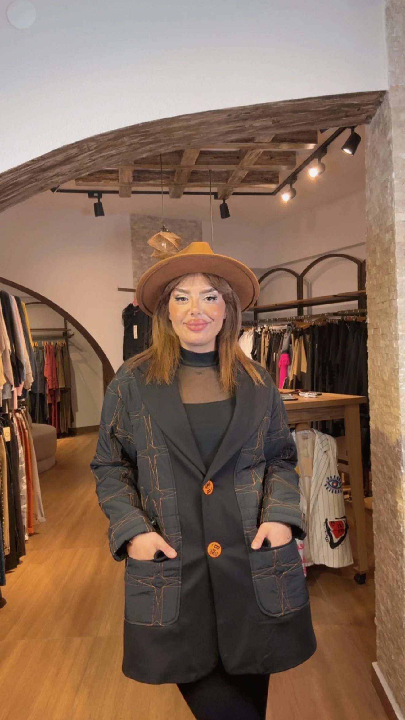 MAXLİVE KISA KAPİTONE CEKET